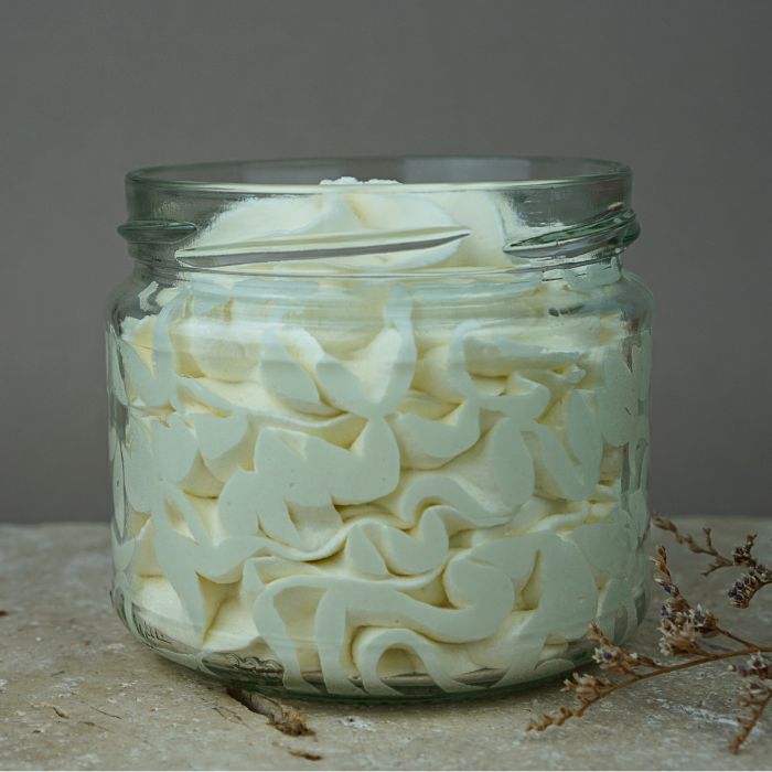 Körperbutter Pure – ohne Duftstoffe, sanft & minimalistisch gepflegt – hello simple