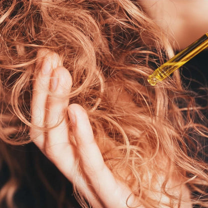 Jojobaoel-kaltgepresst aus kontrolliert biologischem Anbau für Haut und Haare